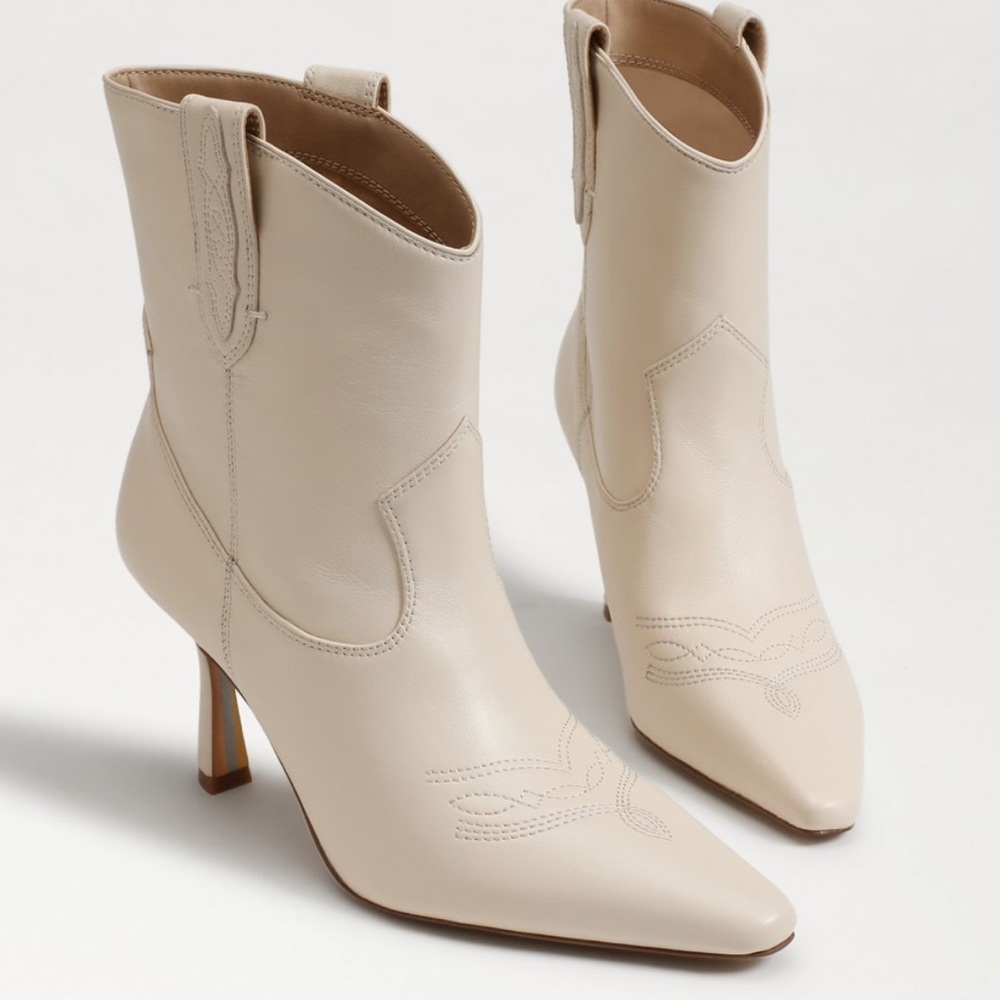 Sam Edelman Mo stiletto booties Cream Western Ankle Boots
